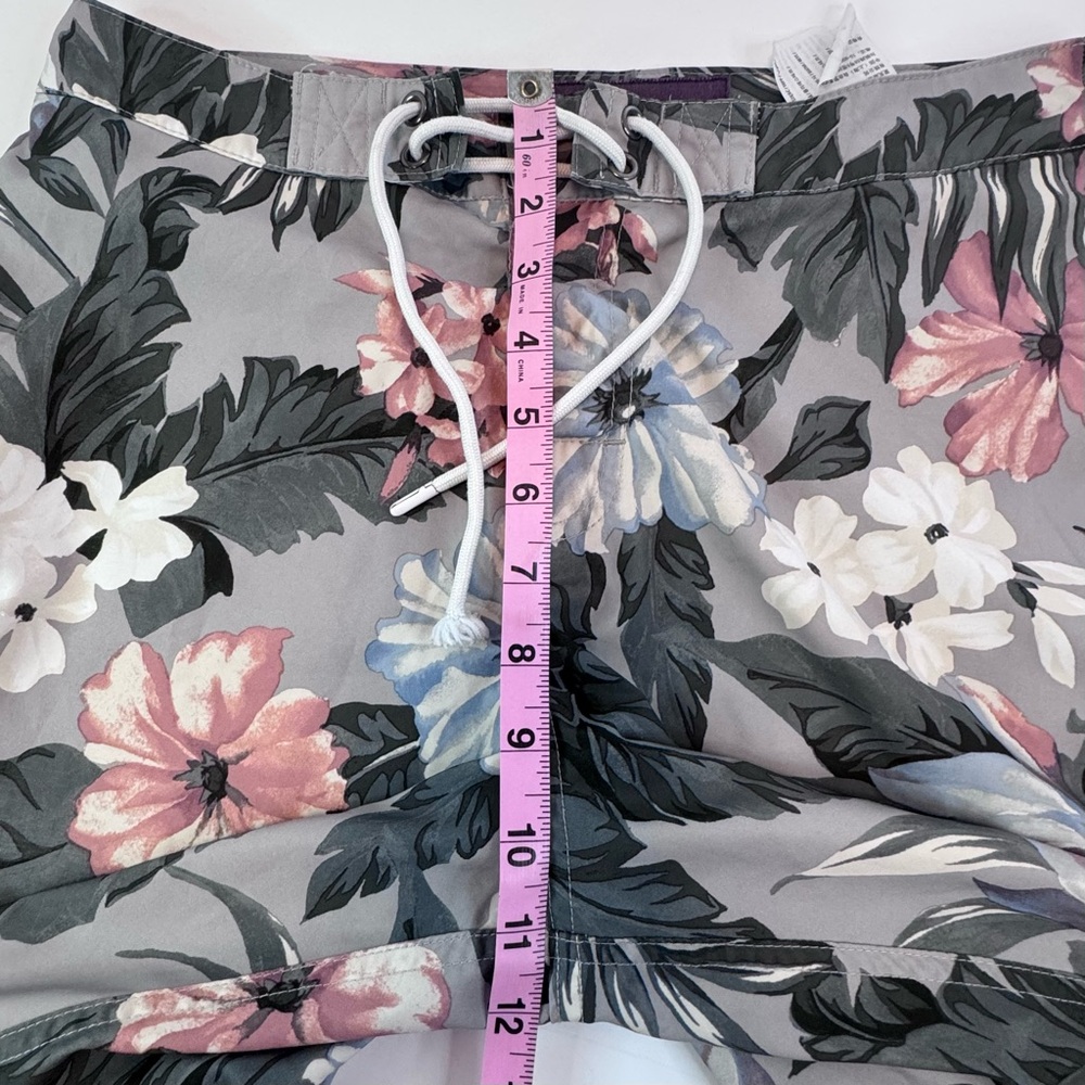 Abercrombie & Fitch Men’s Floral Swim Trunks Board Shorts Gray Pink Blue Size 28 - Picture 10 of 14